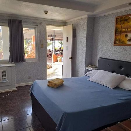 Blue Rock Resort Олонгапо Екстериор снимка