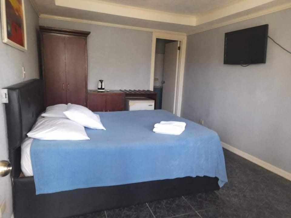 Blue Rock Resort Олонгапо Екстериор снимка