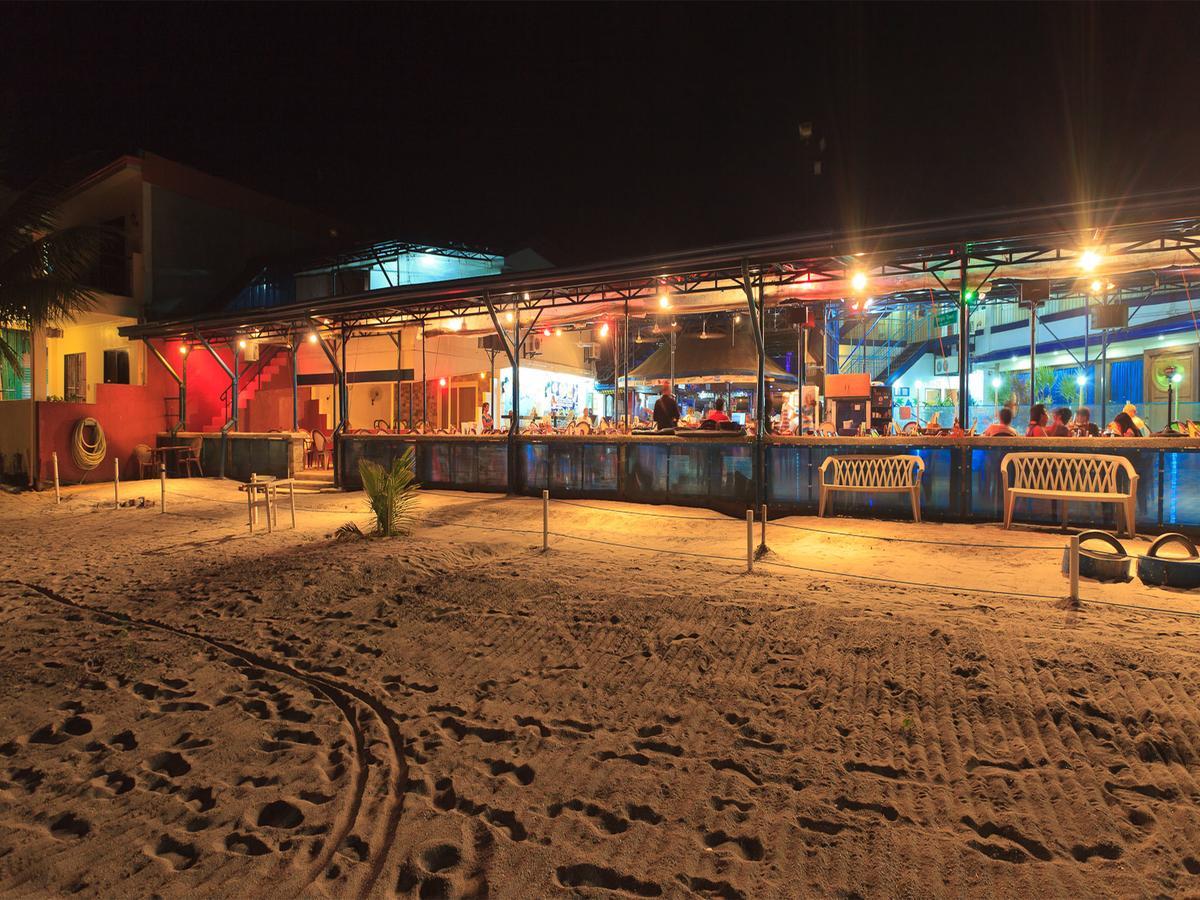 Blue Rock Resort Олонгапо Екстериор снимка