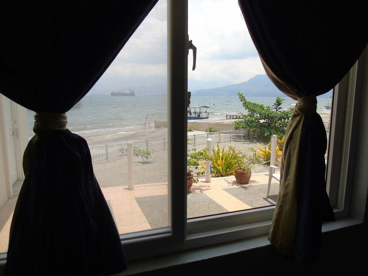 Blue Rock Resort Олонгапо Екстериор снимка