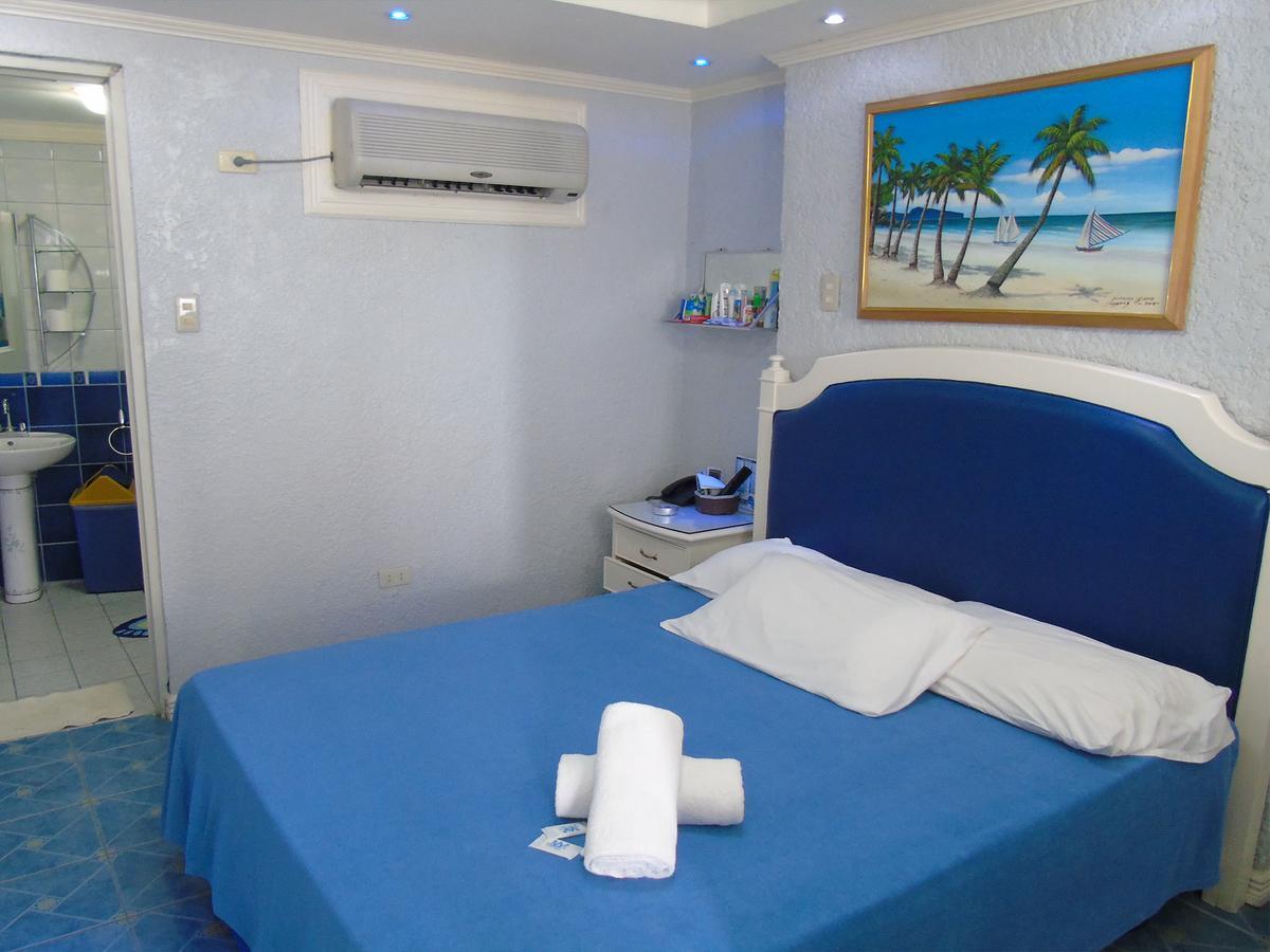 Blue Rock Resort Олонгапо Екстериор снимка
